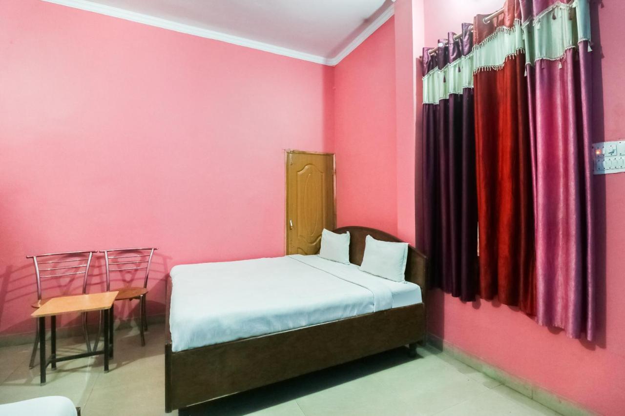 Spot On 61434 Sabri Barkat Hotel Roorkee Экстерьер фото