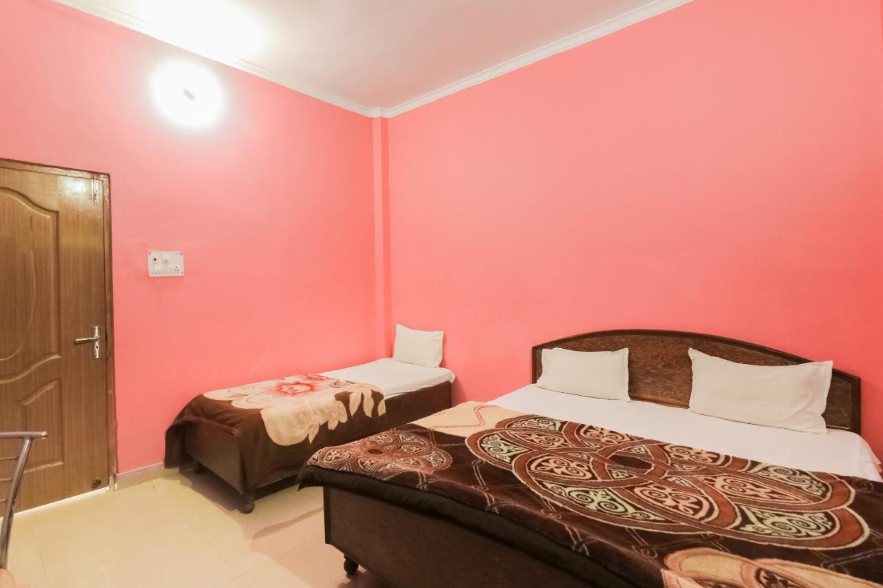 Spot On 61434 Sabri Barkat Hotel Roorkee Экстерьер фото