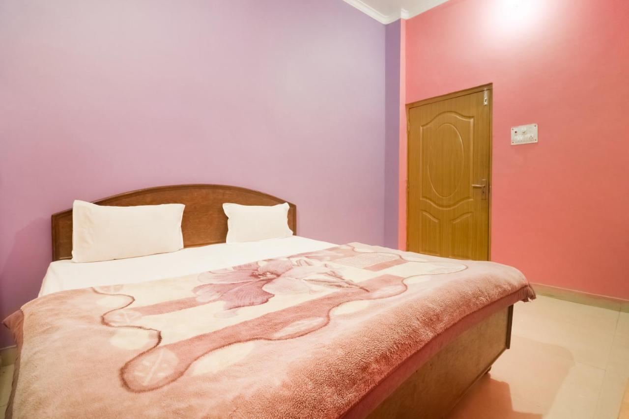 Spot On 61434 Sabri Barkat Hotel Roorkee Экстерьер фото